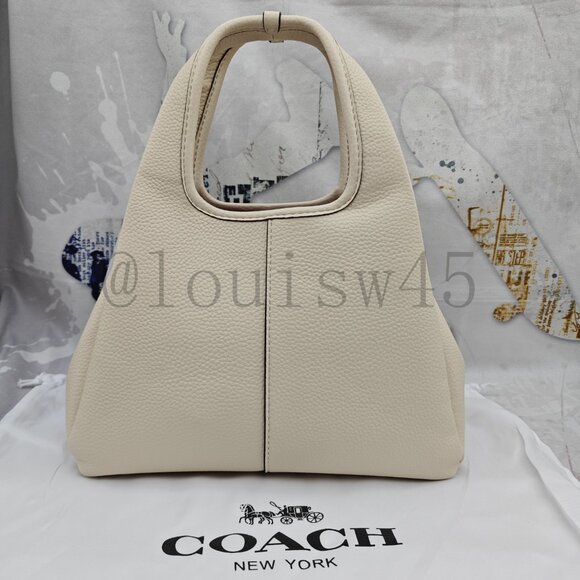 Coach Lana Shoulder Bag 23 - Picture 2 of 10
